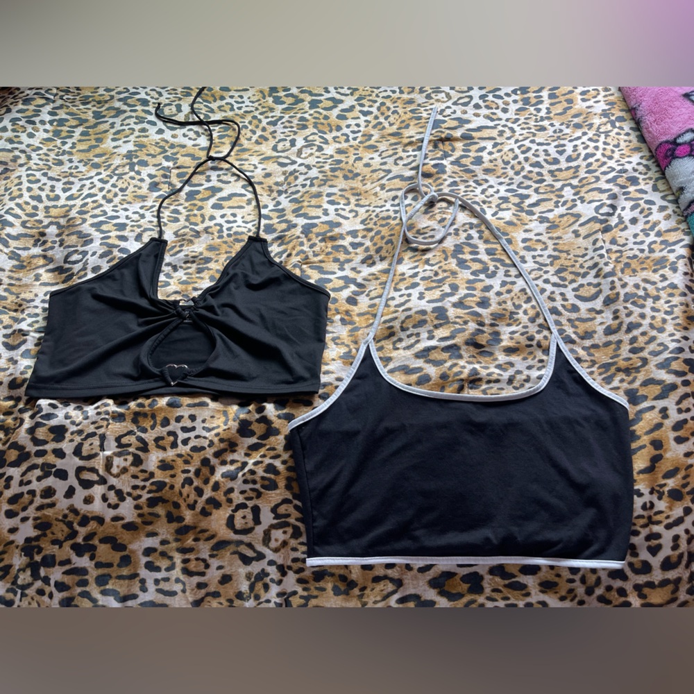 Set Of 2 Crop Tops By SHEIN
